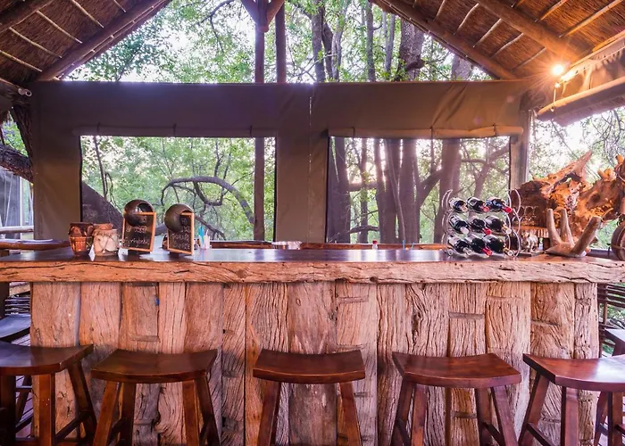 Aha Thakadu River Camp